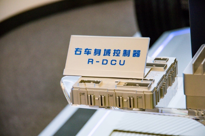 比亞迪智能駕駛域控制器 比亞迪智能駕駛域控制器