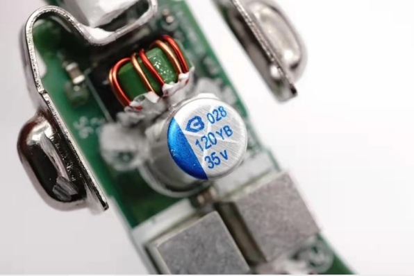 車載充電器領(lǐng)域 車載充電器領(lǐng)域