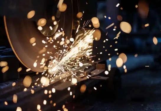 火花飛濺 火花飛濺