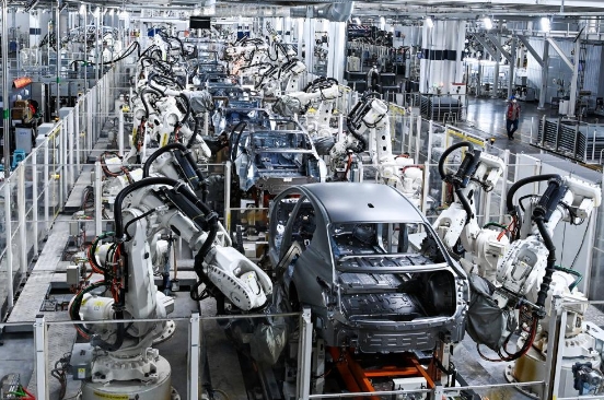 汽車焊裝機器人 汽車焊裝機器人