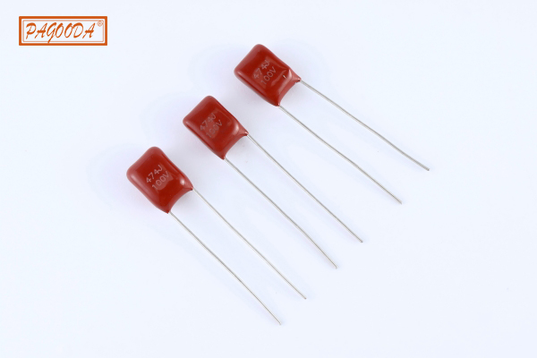 空間太陽能電站：微波輸電接收端薄膜電容陣列設計