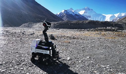 野外巡檢機(jī)器人 野外巡檢機(jī)器人