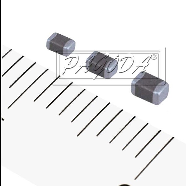  貼片電容 0805 X7R 821K (820pF) 50V ±10% 厚度 0.40mm