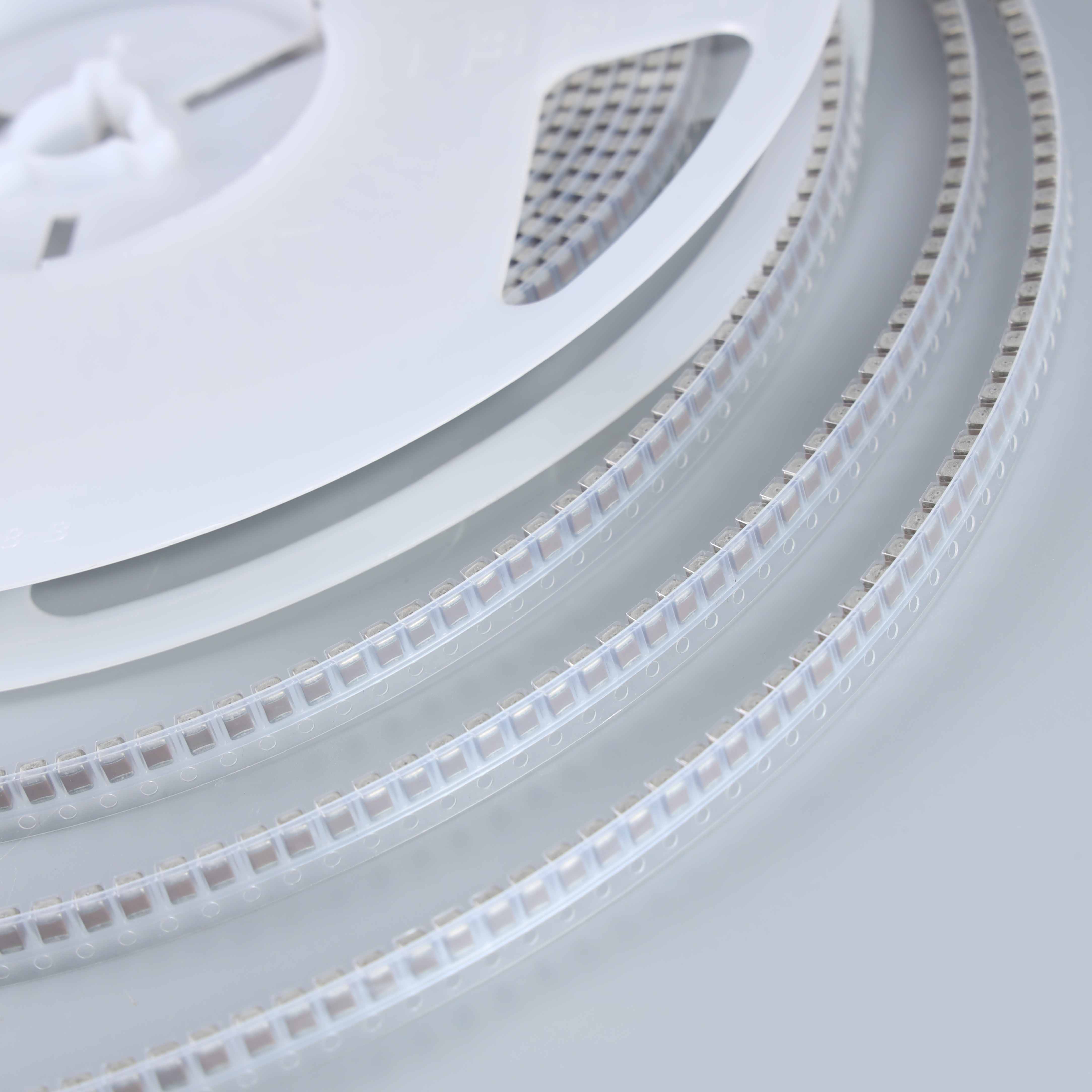 貼片電容 0805 X7R 224K (0.22μF) 100V ±10% 厚度 0.40mm